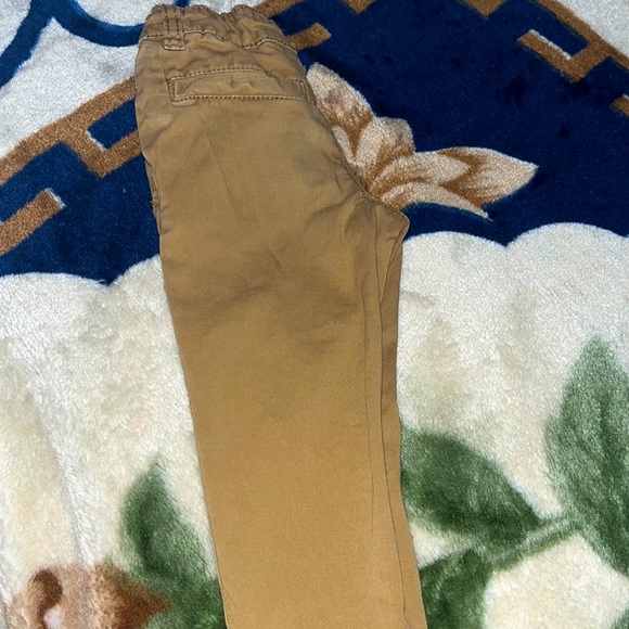 Oshkosh B’gosh Toddler Jeans (2T) - Picture 3 of 7